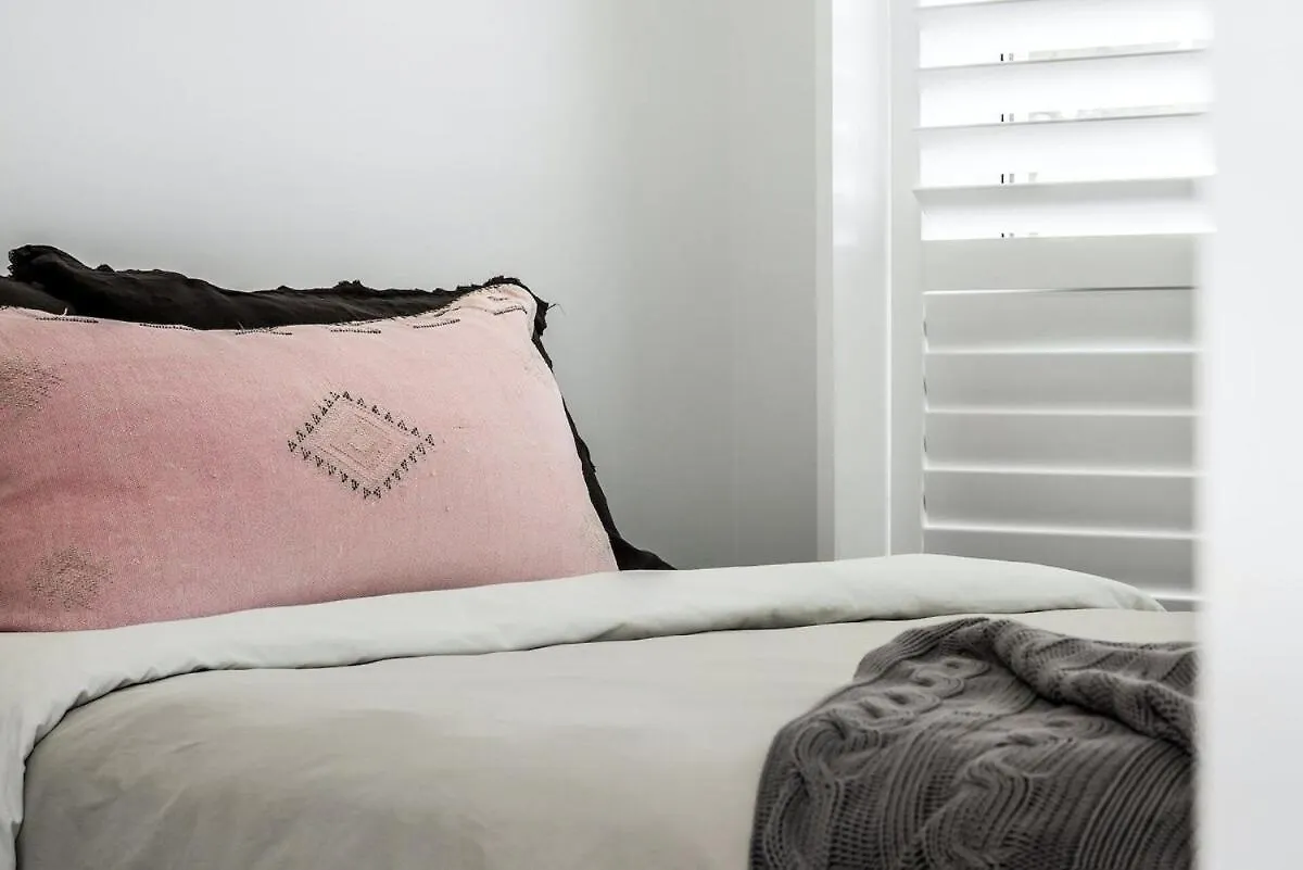 Sanctuary Spaces - Lomani Six Byron Bay
