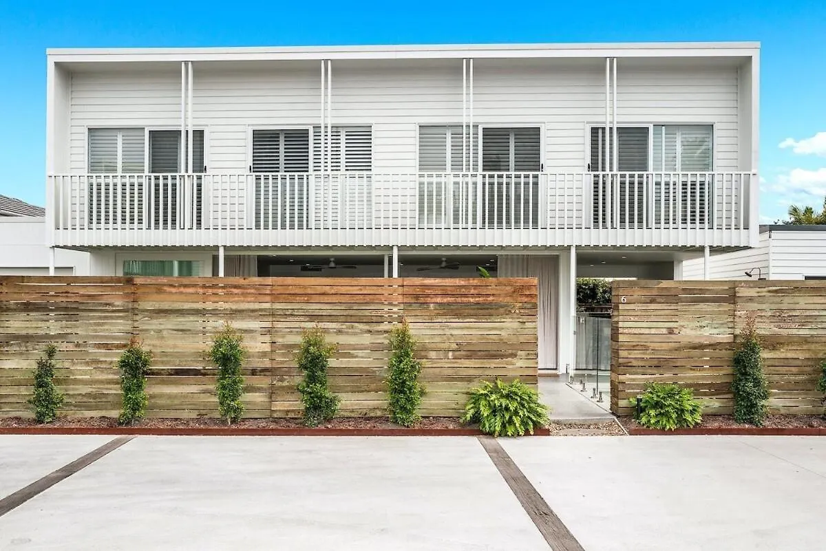 Villa Sanctuary Spaces - Lomani Six Byron Bay