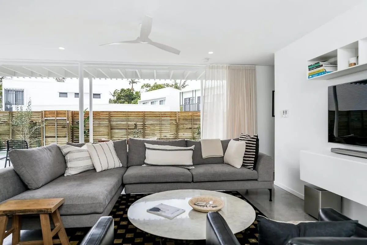 Villa Sanctuary Spaces - Lomani Six Byron Bay